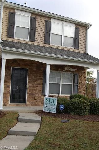 $1,550 | 42 Arbor Hl Place | Greensboro