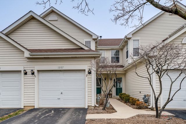 $2,100 | 1357 South Candlestick Way | Waukegan