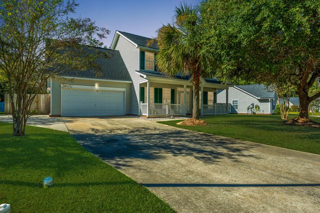 $379,999 | 2104 Rockport Court