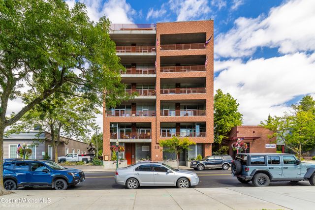 $1,300,000 | 609 East Sherman Avenue, Unit 202 | Downtown Coeur d'Alene