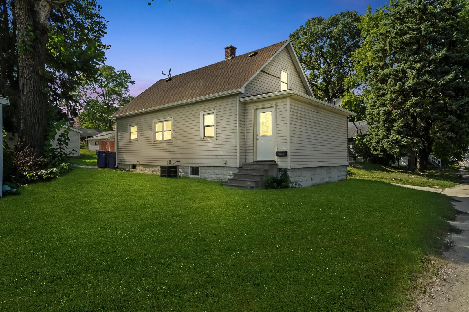 a view of a house with garden