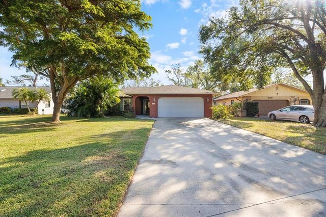 $429,520 | 8315 Sylvan Woods Drive