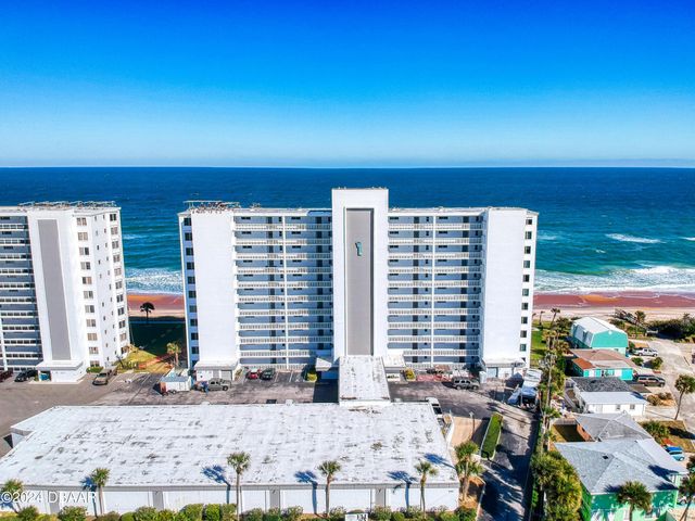 $3,000 | 1133 Ocean Shore Boulevard, Unit 504 | Ormond-by-the-Sea