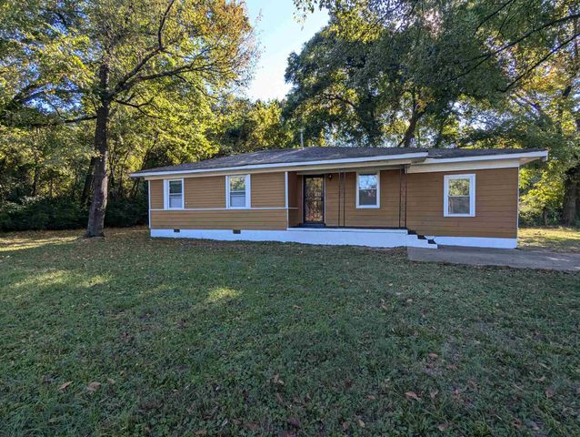 $145,000 | 2196 Ketchum Road | Memphis Defense Depot