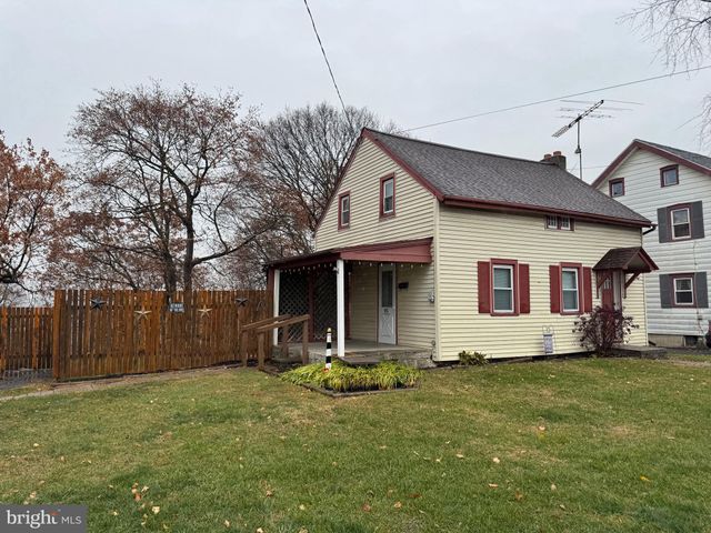 $1,200 | 95 East Main Street | Leola