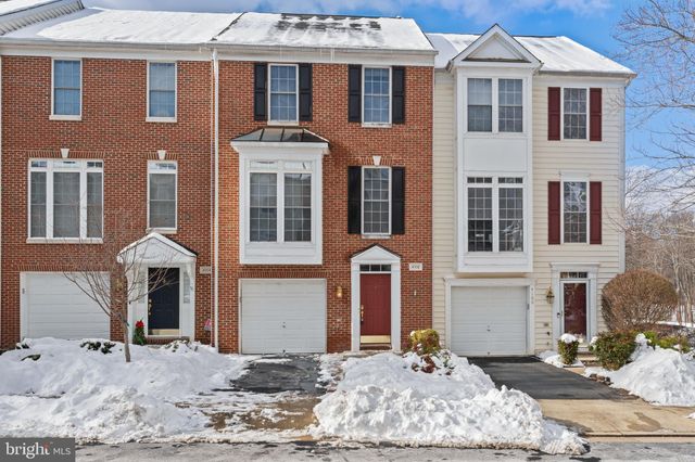 $3,300 | 4102 Fairfax Center Creek Drive | Fairfax Center Landbay