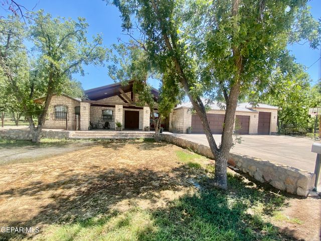 $1,499,900 | 636 Keagle Road | Socorro