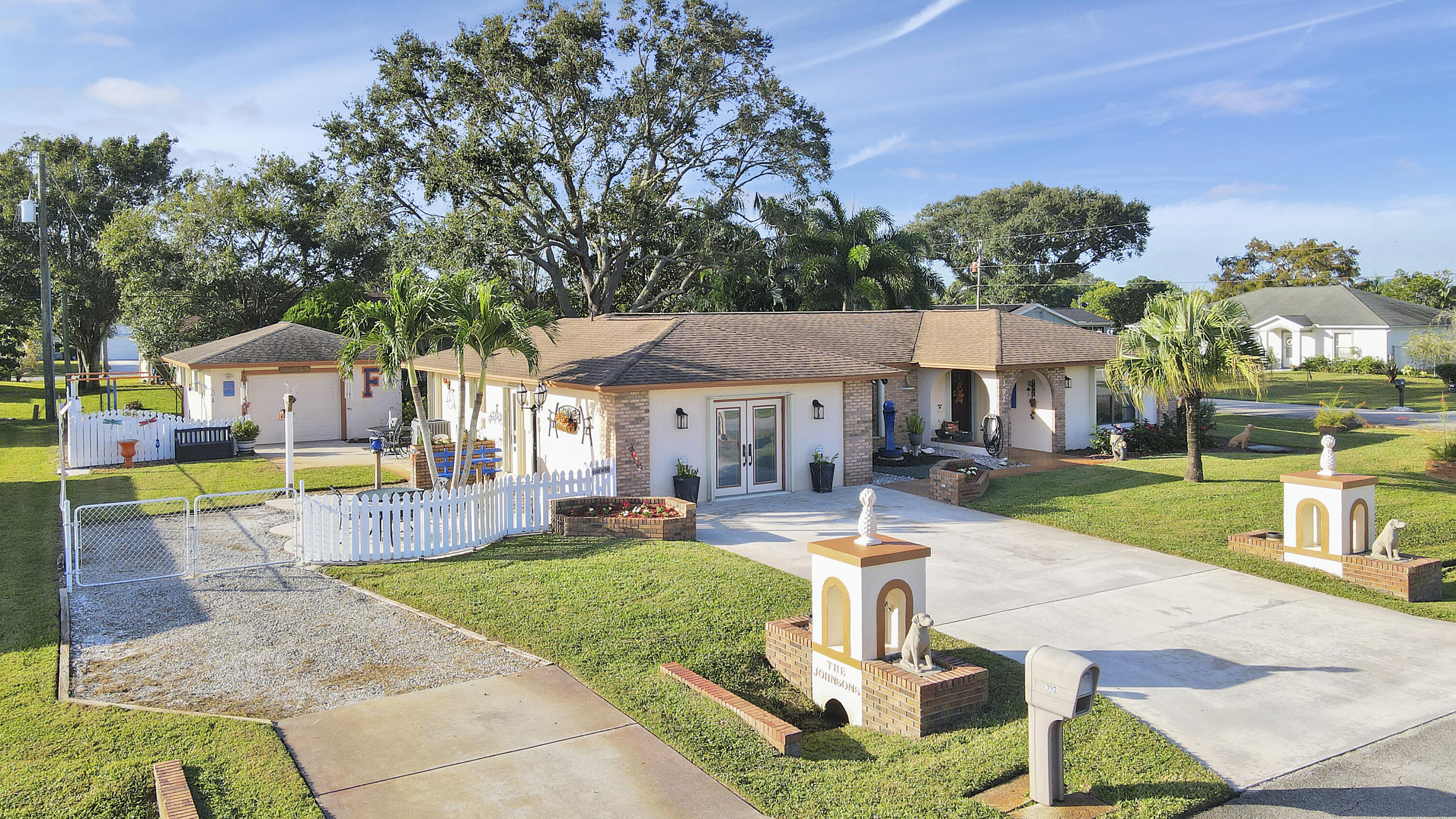 a view of a house with swimming pool