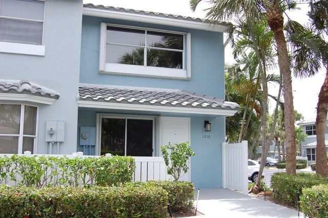 $2,950 | 1016 Jeffery Street | Northeast Boca Raton