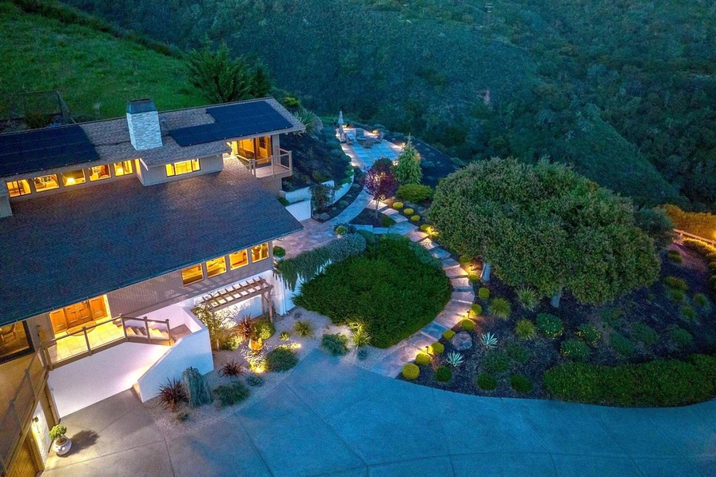 an aerial view of a house having outdoor space