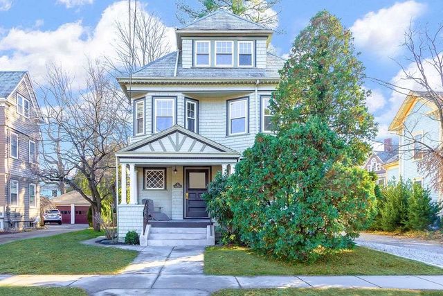 $1,998,000 | 14 Lowell Avenue | Newtonville