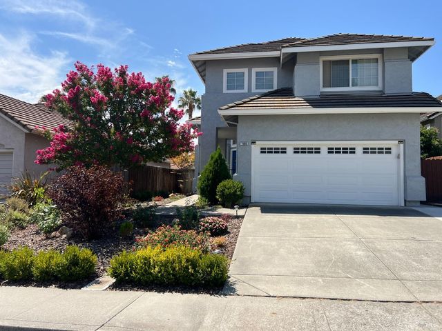 $745,900 | 406 Rolling Oak Drive | Vacaville