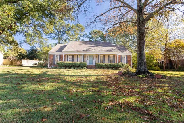 $420,000 | 3016 Circle Gate Drive | Germantown Park