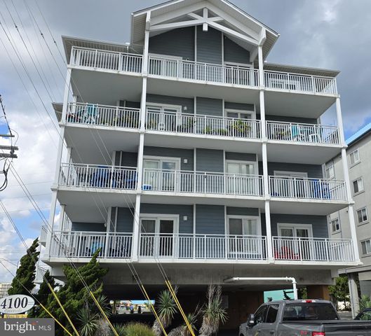 $679,000 | 18 41st Street, Unit 401 | Ocean City