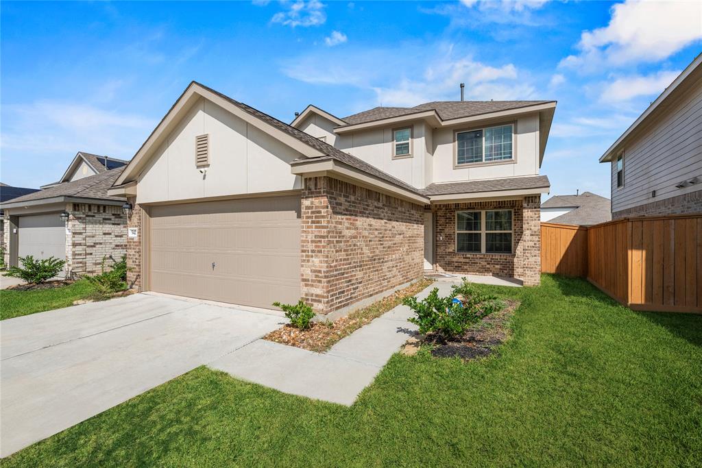 Welcome home to 5423 Rosser Ruby Way in the Vanbrooke community.