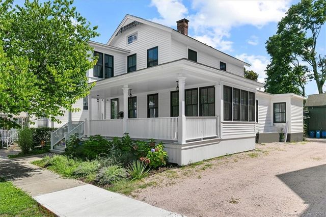 $4,000 | 74 Sea Street | Oyster Point Historic District