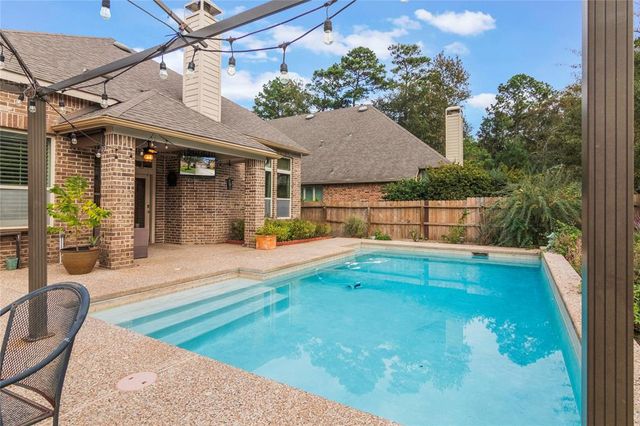 $599,900 | 26103 Belton Lake Drive | Harmony