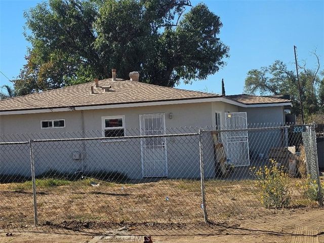 $3,500 | 3008 Corona Avenue | Norco