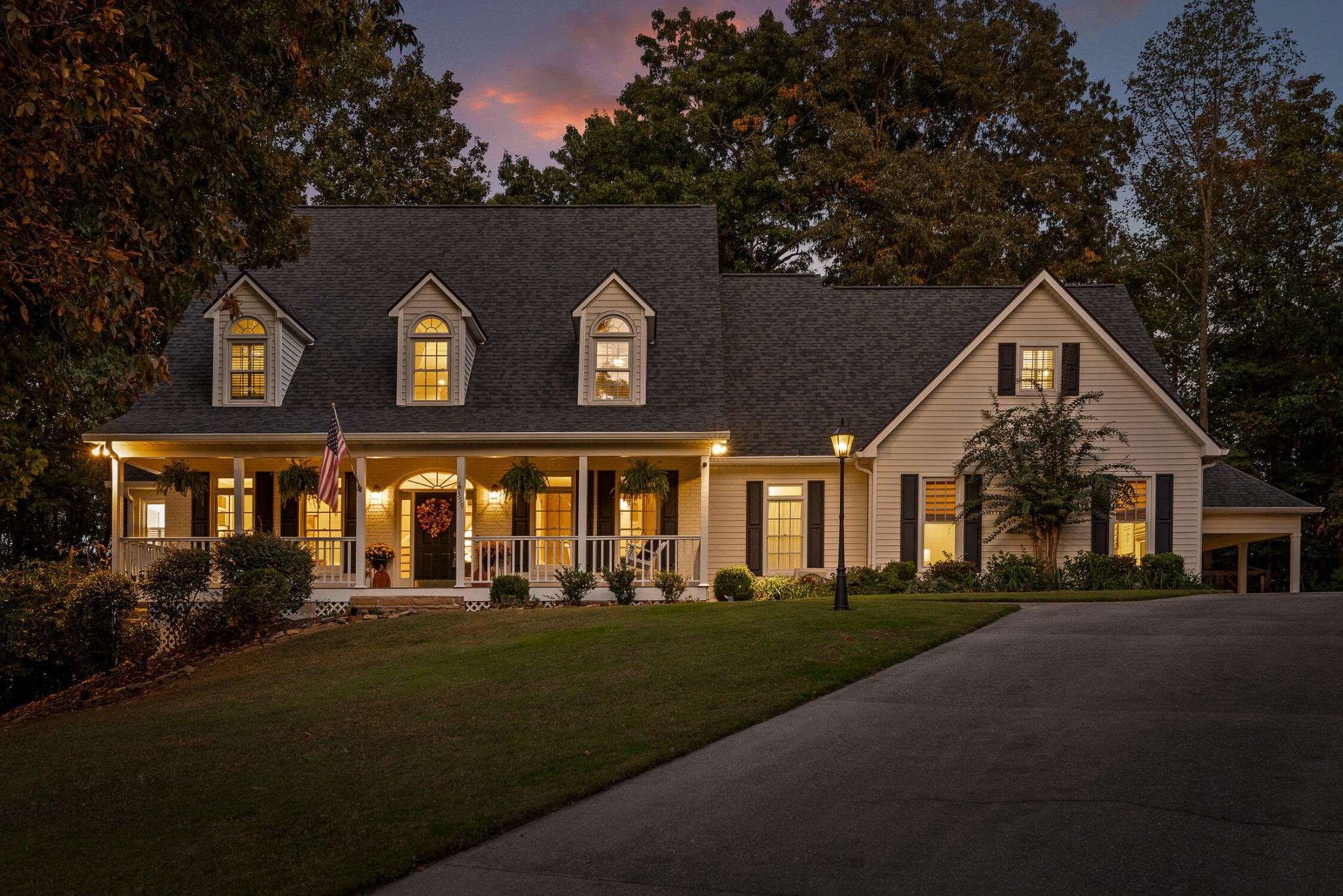 front view of house with a yard