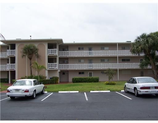 $124,900 | 2682 Garden Drive South, Unit 110