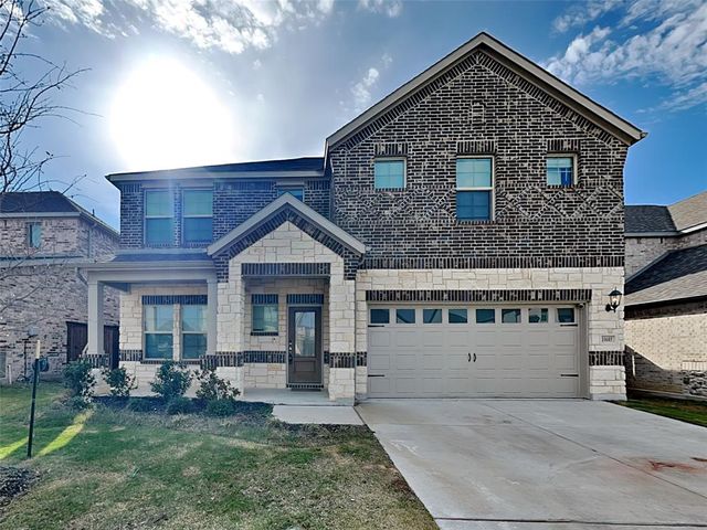 $2,600 | 10605 Barrington Lane | Fort Worth