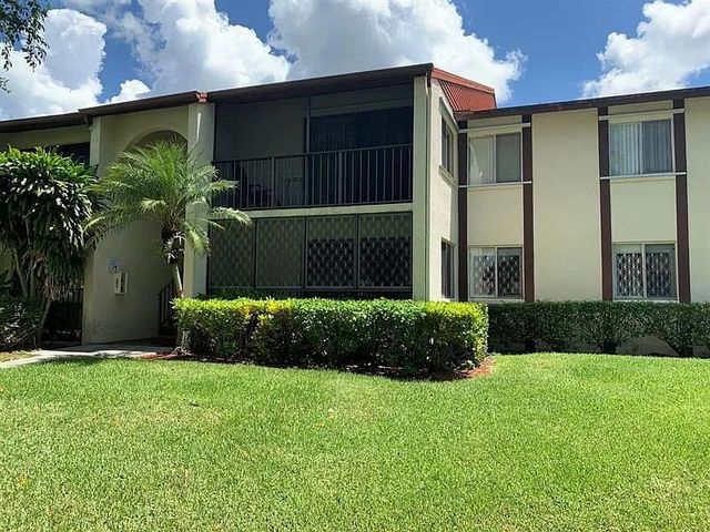 $2,000 | 4821 Sable Pine Circle, Unit D1