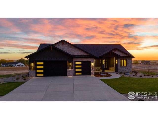 $1,625,000 | 2550 Branding Iron Drive | Severance