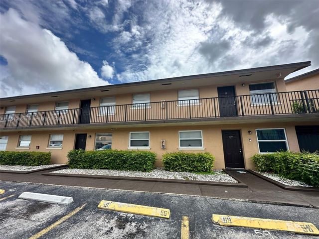 $270,000 | 5461 West 24th Avenue, Unit 57 | Hialeah