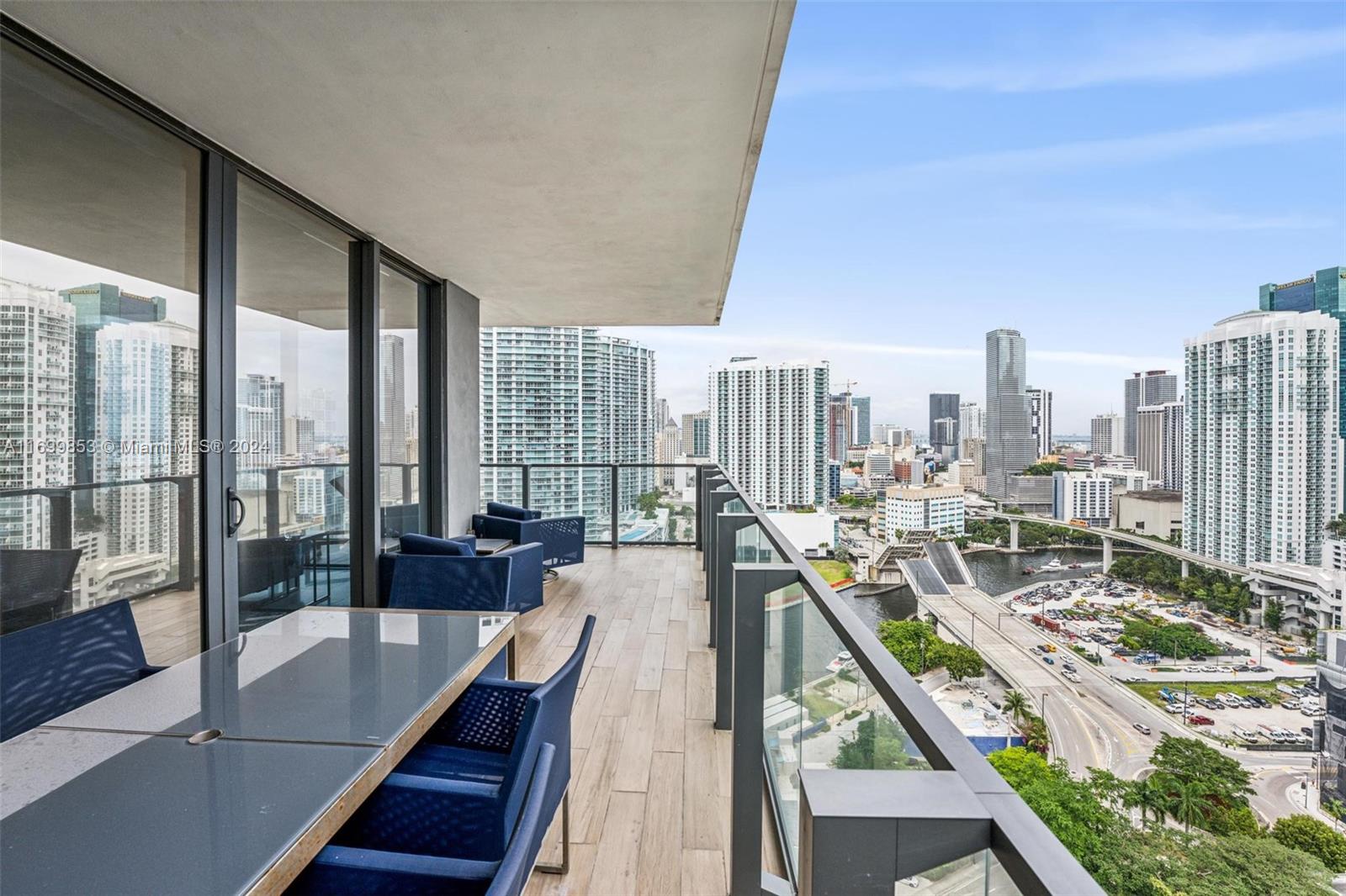 a very nice looking city view from a balcony