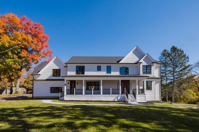 $2,749,900 | 260 Salem Street | South Andover