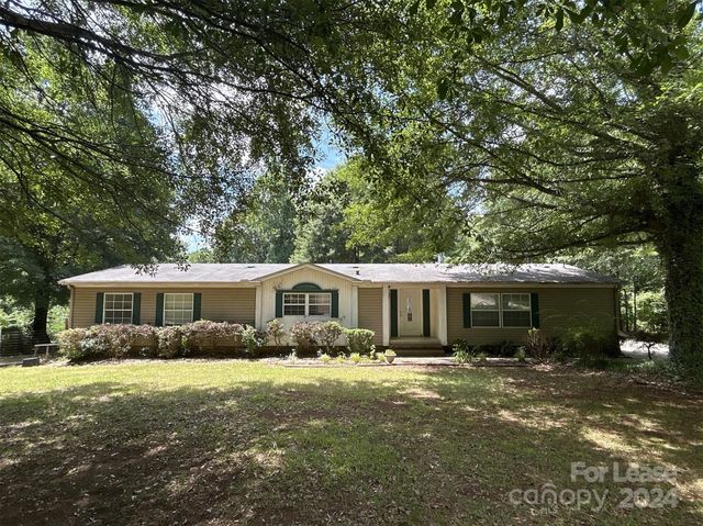 $2,375 | 1874 Vista Road | Fort Mill