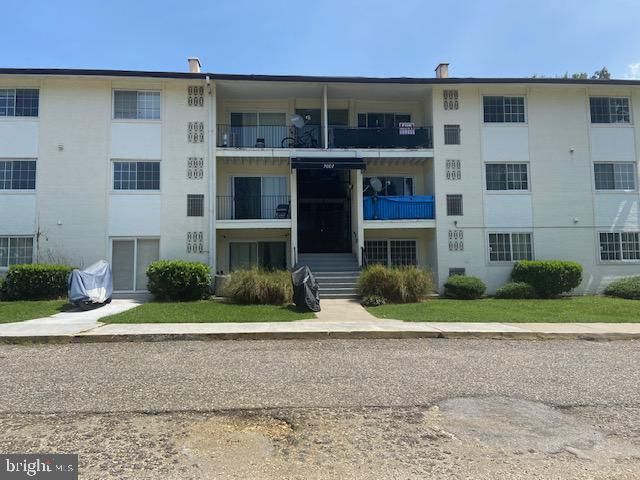 $104,000 | 1001 Marcy Avenue, Unit A102 | Glassmanor