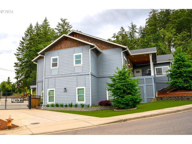 $828,900 | 3306 River Heights Drive | River Heights