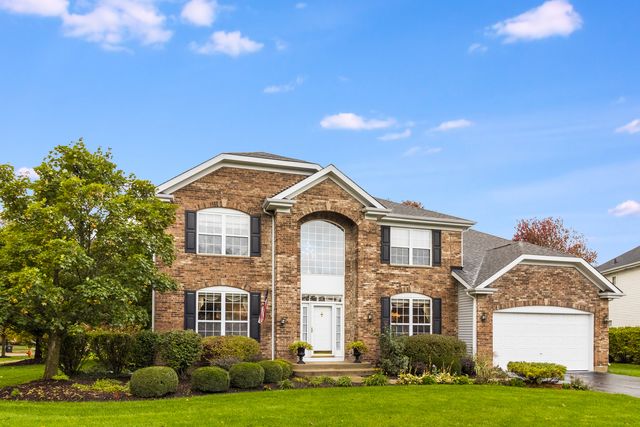 $899,000 | 1503 Cocalico Court | Naperville