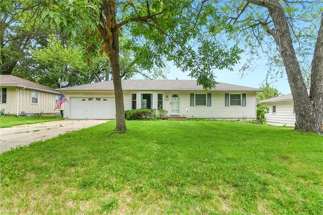 $269,900 | 4700 East 109 Terrace | Royal Oaks