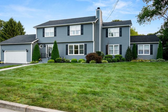 $849,000 | 15 Country Meadow Drive | Western Cranston