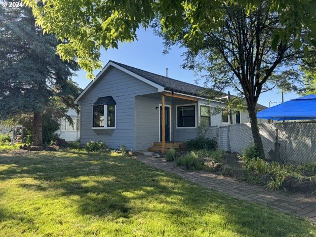 $370,000 | 107 East 2nd Street | Wallowa