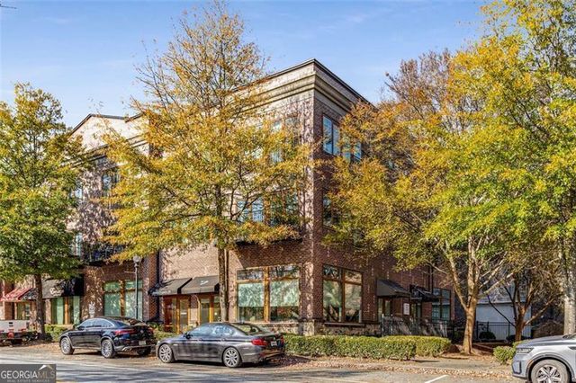 $2,800 | 1442 Dresden Drive, Unit 260B | Village Place Brookhaven