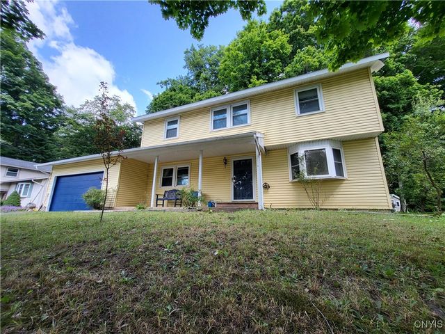 $279,900 | 7741 Deerfield Road | Clay