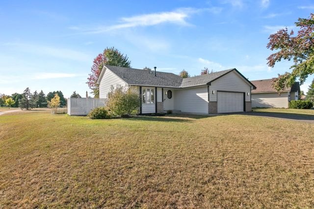 $349,999 | 3360 131st Lane Northwest | Coon Rapids