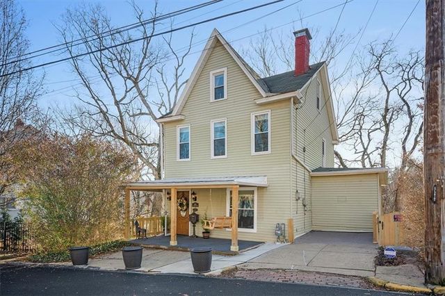 $259,900 | 1655 Suburban Avenue | Beechview