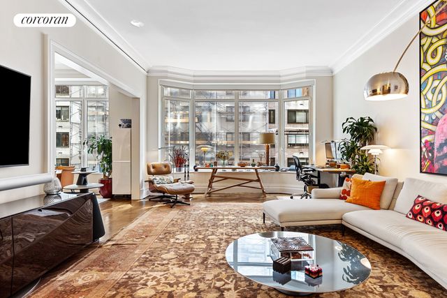 $4,295,000 | 20 East End Avenue, Unit 5C | Upper East Side