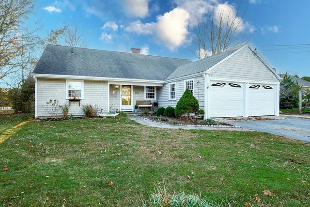 $789,900 | 67 North Street | Mattapoisett Center