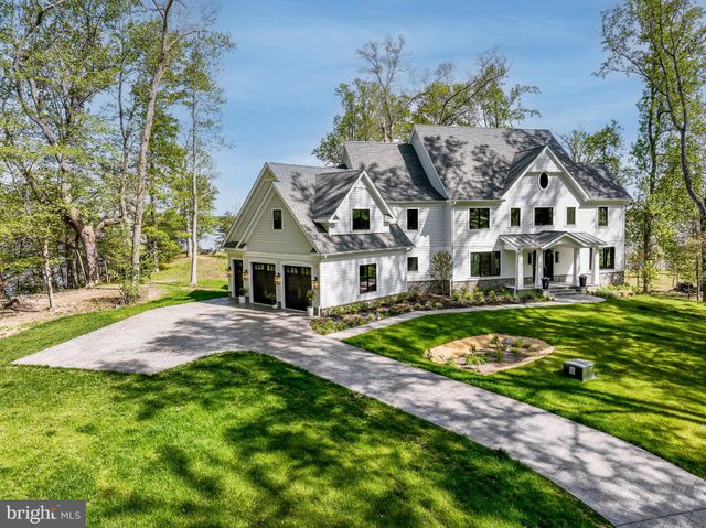 $6,950,000 | 958 Sahlin Farm Road