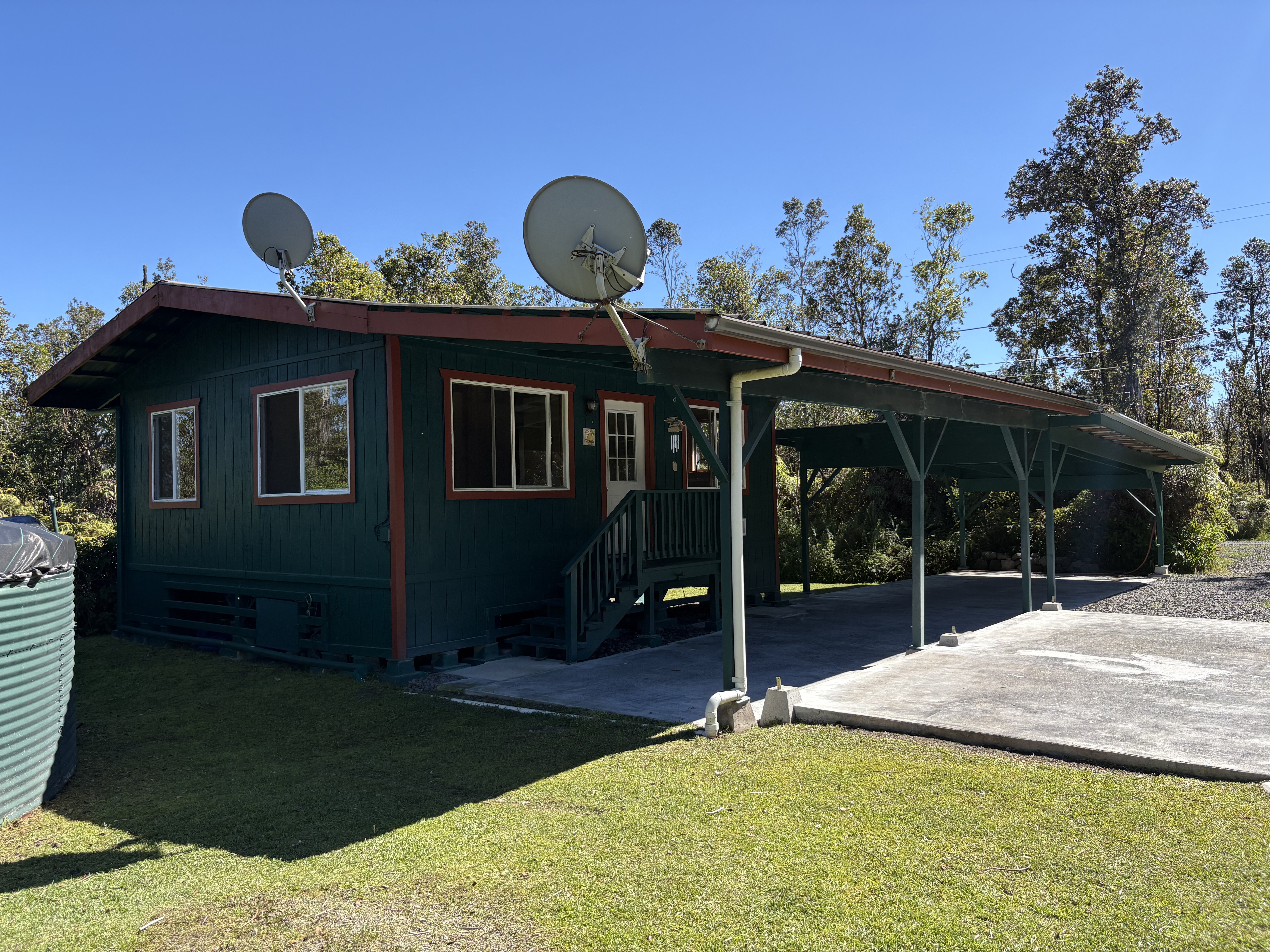 What a lovely place you can call home!
Covered parking - Pull right in and enter the home with this convenient entrance.
Lots of room for two cars.