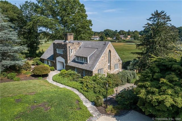 $3,100,000 | 1 Neck Road | Old Lyme