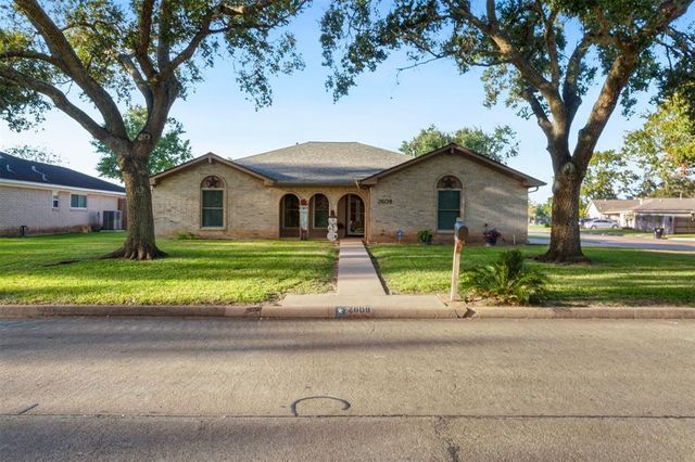 $339,000 | 2609 Parrott Avenue | Rosenberg