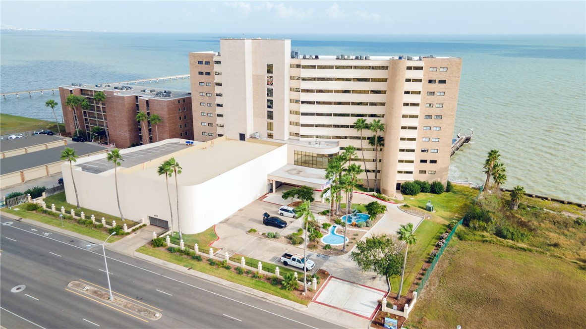 a view of building with an outdoor space