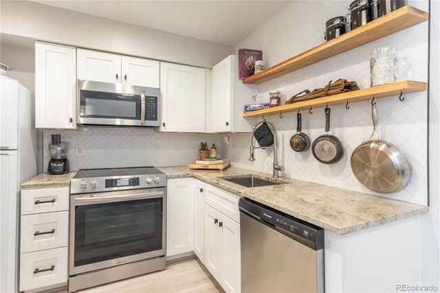 $250,000 | 5300 Cherry Creek S Drive, Unit 918 | Cherry Creek Village