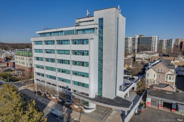 $689,000 | 1515 Summer Street, Unit 601 | Downtown Stamford